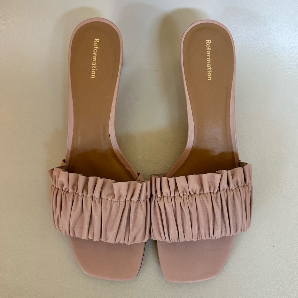 Reformation Shereen Ruched Leather Block Heel Mules Slide Serenade Pink NWOT 9.5 - Picture 6 of 10
